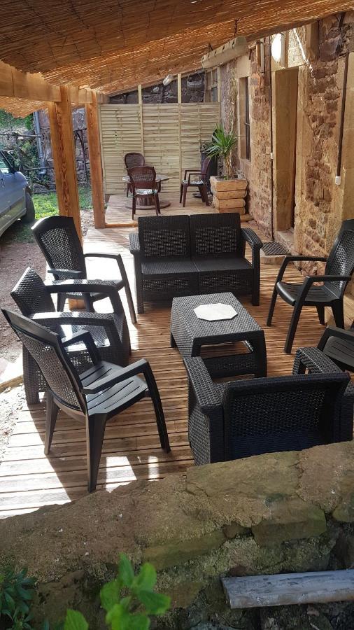Maison Isolee Dans Les Vignes Et Les Bois Valady Luaran gambar