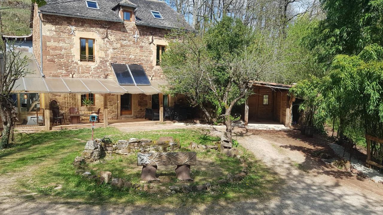 Maison Isolee Dans Les Vignes Et Les Bois Valady Luaran gambar